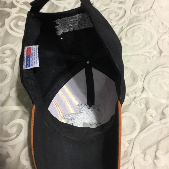 3 Barrels,2 Hearts, 1 Dream New Hat - Picture 4 of 6